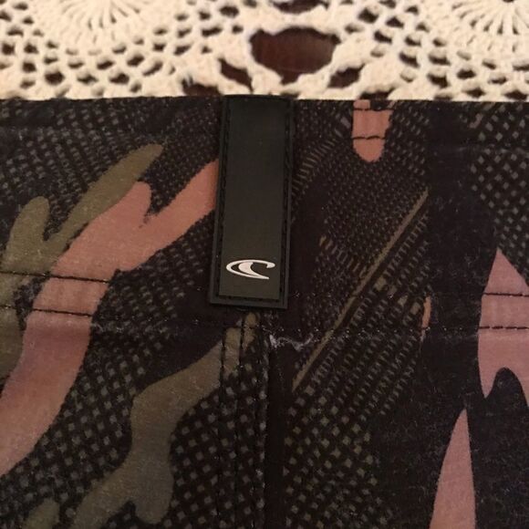 Great O’Neil Camouflage Board Shorts Size L - Picture 8 of 9